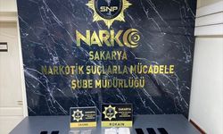İstanbul'dan Adana'ya uyuşturucu götürürken Sakarya'da yakalanan 2 şüpheli tutuklandı
