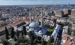 İSTANBUL'UN SELATİN CAMİLERİ - Mimar Sinan'ın eserlerinden Valide-i Atik Camisi asırlara meydan okuyor