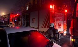 Kağıthane'de iş hanında çıkan yangında mahsur kalan 11 kişi kurtarıldı