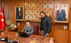 Kastamonu Üniversitesi Rektörü Prof. Dr. Topal, AA'nın 'Yılın Kareleri' oylamasına katıldı