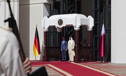 Katar Emiri Al Sani, Almanya Başbakanı Merz ile Doha'da bir araya geldi