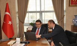 Kütahya Valisi Musa Işın, AA'nın 'Yılın Kareleri' oylamasına katıldı