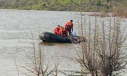 Manisa'da kaybolan gencin cesedi gölette bulundu