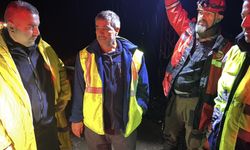 Meriç Nehri'nin taştığı köyde mahsur kalan 2 kişi kurtarıldı