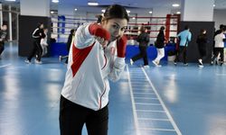 Milli boksör Sahranur'un hedefi Gençlik Olimpiyatları