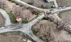 Muğla'da şiddetli yağış nedeniyle köprü çöktü