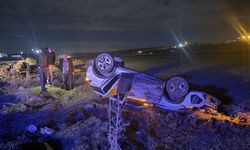 Şanlıurfa'da iki otomobil şarampole devrildi 5 kişi yaralandı