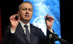 Sivas'ta özel gereksinimli 100 çocuğun ailesine akıllı takip cihazı verildi