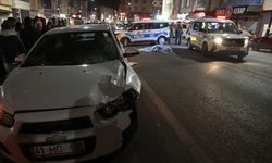 Sivas'ta teravihe giderken otomobilin çarptığı kayınvalide öldü, gelini ağır yaralandı