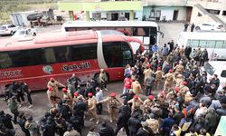 Suriye hükümeti ile Süveyda da yasa dışı gruplar arasında esir takası yapıldı