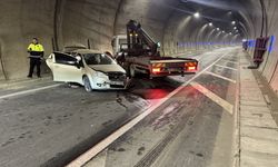 Trabzon'da otomobilin tünelde devrildiği kazada 3 kişi yaralandı