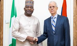 Türkiye'nin Abuja Büyükelçisi Poroy, Nijerya Savunma Bakanı Musa'yı ziyaret etti