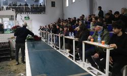 Yalova'da çiçek mezatında Sevgililer Günü yoğunluğu