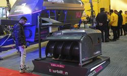 Yerli yem itme robotu çiftliklerde yem israfını azaltıp süt verimini artıracak