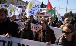 ABD ve İsrail'in İran'a yönelik saldırıları Atina'da protesto edildi