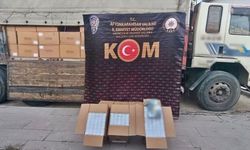 Afyonkarahisar'da bir kamyonda 4 milyon 100 bin adet makaron ele geçirildi