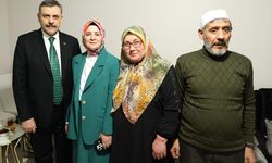 Bakan Çiftçi'den umre hayalini gerçekleştirdiği özel gereksinimli kadına ziyaret