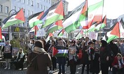 Berlin'de Filistin'e destek gösterisi yapıldı