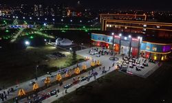 Bişkek'teki Kırgızistan-Türkiye Manas Üniversitesinde geniş katılımlı sokak iftarı düzenlendi