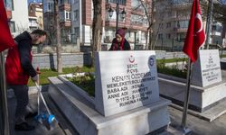 Bolu'da bayram öncesi şehit mezarlarının bakım ve temizliği yapıldı