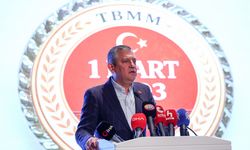 CHP Genel Başkanı Özel, '1 Mart 2003 Direnişi' belgeselinin gösteriminde konuştu: