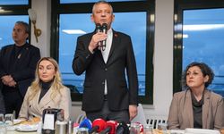 CHP Genel Başkanı Özel, İstanbul'da tutuklu yakınlarıyla iftar programında konuştu: