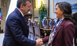 Cumhurbaşkanı Yardımcısı Yılmaz, Kanada Dışişleri Bakanı Anand'ı kabul etti: