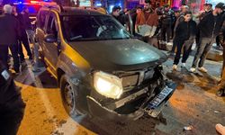 Elazığ'da otomobil ile SUV tipi araç çarpıştı, 3 kişi yaralandı