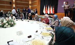 Emine Erdoğan 'AK Parti İstanbul Kadın Kolları ile Vefa İftarı' programına katıldı: