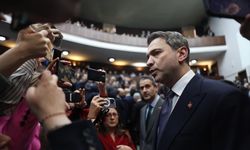 Enerji ve Tabii Kaynaklar Bakanı Bayraktar, Meclis'te gazetecilerin sorularını yanıtladı: