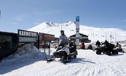 Erciyes'i kar motorlarıyla keşfediyorlar