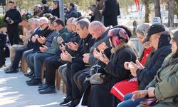 Erzincan depreminde hayatını kaybedenler törenle anıldı
