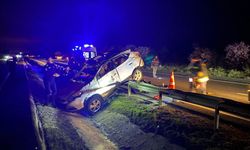 Eskişehir'de otomobilin SUV tipi araçla çarpıştığı kazada 2 kişi öldü, 2 kişi yaralandı