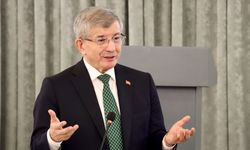 Gelecek Partisi Genel Başkanı Davutoğlu, Bursa'da iftar programında konuştu: