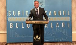 İBB Başkan Vekili Aslan, Fatih'te Suriçi Grubu üyeleriyle iftar yaptı