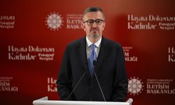 İletişim Başkanı Duran, 'Hayata Dokunan Kadınlar' konulu fotoğraf sergisinin açılışında konuştu: