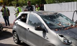 İran'dan yapılan misillemenin ardından İsrail'in orta kesimindeki Rehovot'a şarapnel parçaları düştü