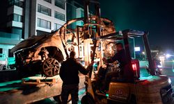 İsrail ordusu Lübnan'ın başkenti Beyrut'ta 2 araca hava saldırısı düzenledi