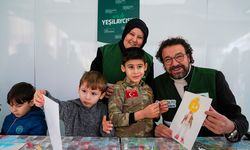 İstanbul'da Yeşilay Haftası kapsamında 'Bağımsızlık Tırı' açıldı