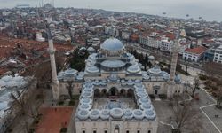 İSTANBUL'UN SELATİN CAMİLERİ - Tarihi yarımadadaki Beyazıt Camisi, Osmanlının klasik mimarisini yansıtıyor
