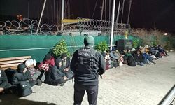 İzmir'de 25 düzensiz göçmen yakalandı