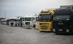 Kapıkule'de tır şoförleri bayramı yolda geçiriyor