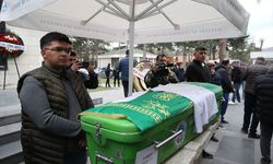 Kayseri'de trafik kazasında ölen tıp fakültesi öğrencisinin cenazesi defnedildi