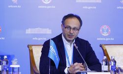 Kazakistan'da yeni anayasa için yapılan referandum yeterli katılım oranıyla geçerli kabul edildi