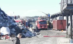Kırklareli'nde geri dönüşüm tesisinde çıkan yangın söndürüldü