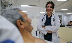 KOAH hastaları 'bronkoskopik akciğer hacim küçültme sarmalı' yöntemiyle rahat nefes alıyor