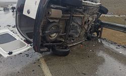 Konya'da otomobille hafif ticari aracın çarpıştığı kazada 2 kişi öldü, 4 kişi yaralandı