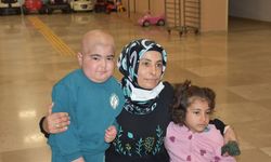 Küçük Alperen ablasından yapılan kemik iliği nakliyle 'bayram' etti