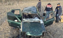Kütahya'da takla atan otomobildeki 1 kişi öldü, 2 kişi yaralandı