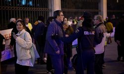 Madrid'de savaşa karşı 'insan zinciri' eylemi yapıldı